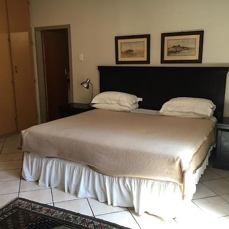Kleinplaas Guest Farm Hotel Potchefstroom Bagian luar foto