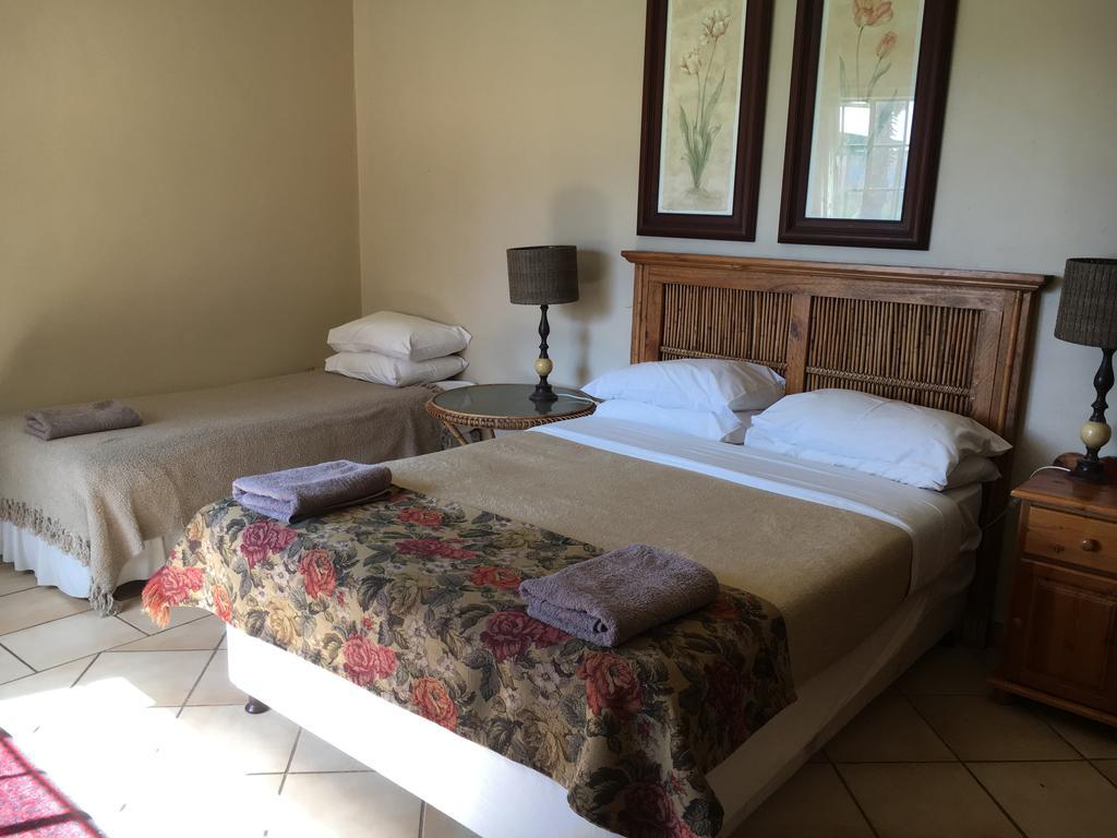 Kleinplaas Guest Farm Hotel Potchefstroom Bagian luar foto